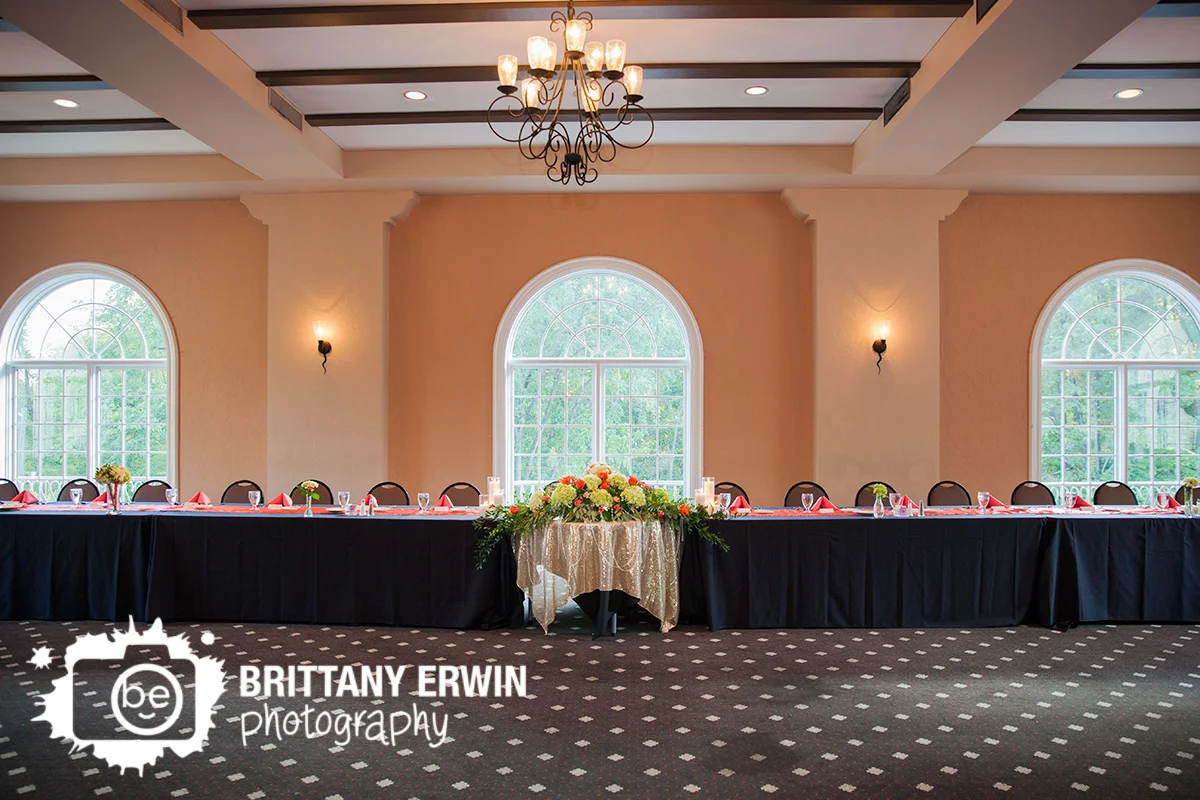 Indianapolis-wedding-reception-photographer-Hillcrest-Country-Club-ruble-flowers-floral-centerpiece-head-table.jpg