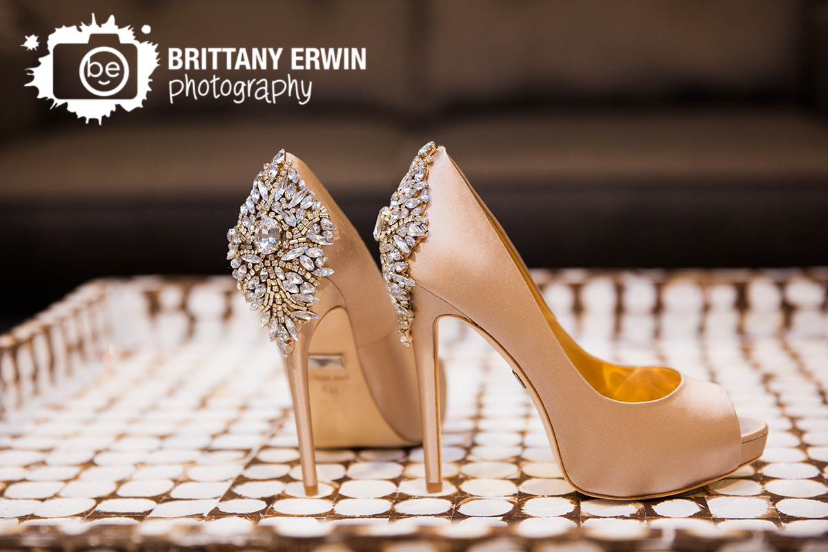Indianapolis-wedding-photographer-badgley-mischka-shoes-Hillcrest-Country-Club-details.jpg