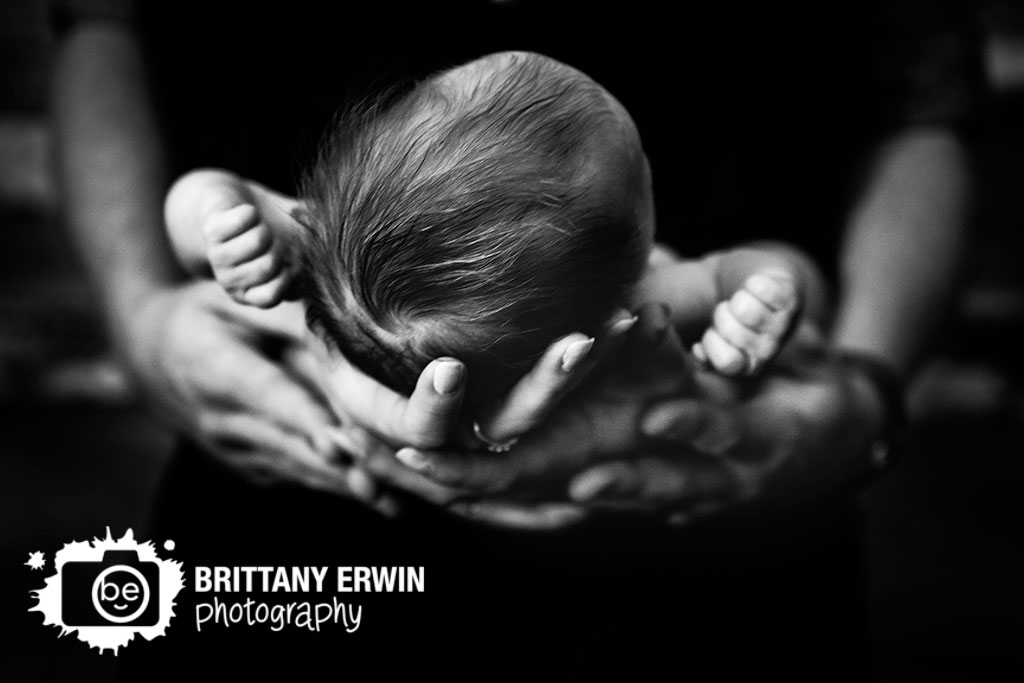 Indianapolis-studio-newborn-family-portrait-photographer.jpg