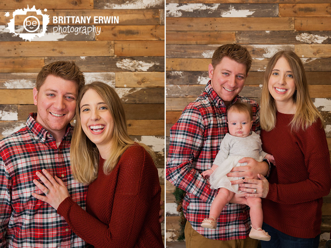 Speedway-christmas-mini-session-couple-baby-girl-family-portrait.jpg