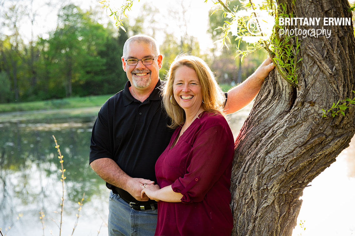Indianapolis-spring-couple-portrait-photographer-outdoor-spring-pond.jpg