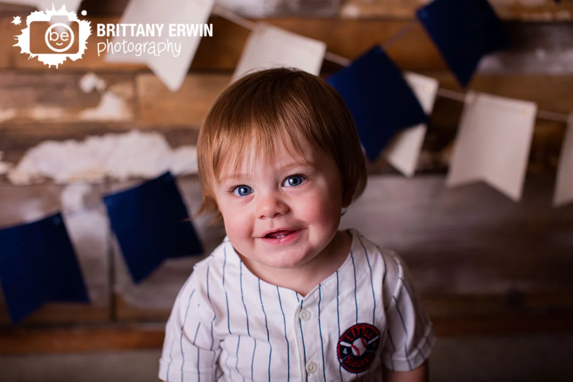 Navy-and-tan-banner-birthday-baseball-theme-photographer.jpg