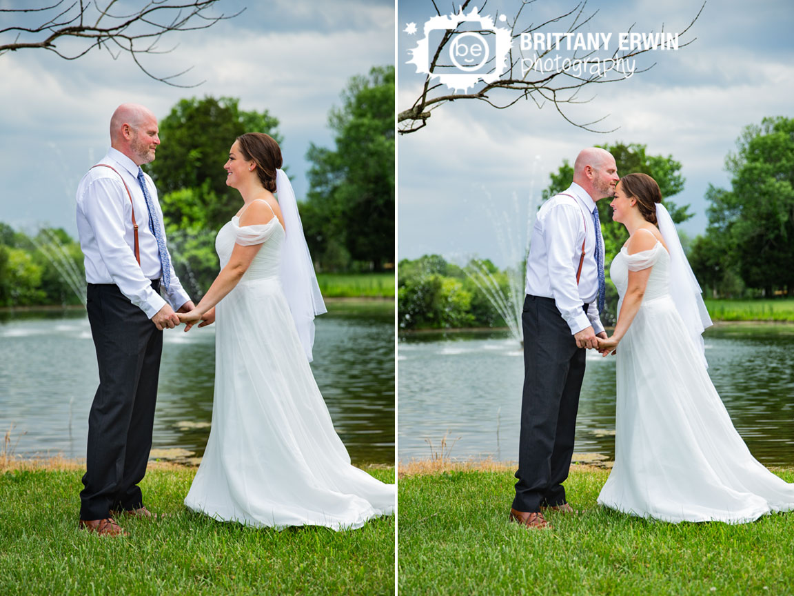 Indianapolis-wedding-photographer-couple-on-island-fountain.jpg