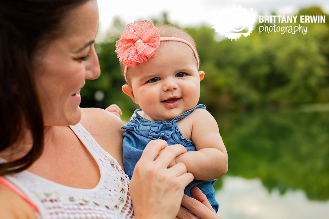 Happy-baby-portrait-photographer-mother-daughter-pink-headband.jpg