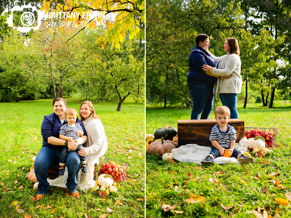 Indianapolis-family-portrait-photographer-mom-moms-with-son-fall-mini-sessions.jpg