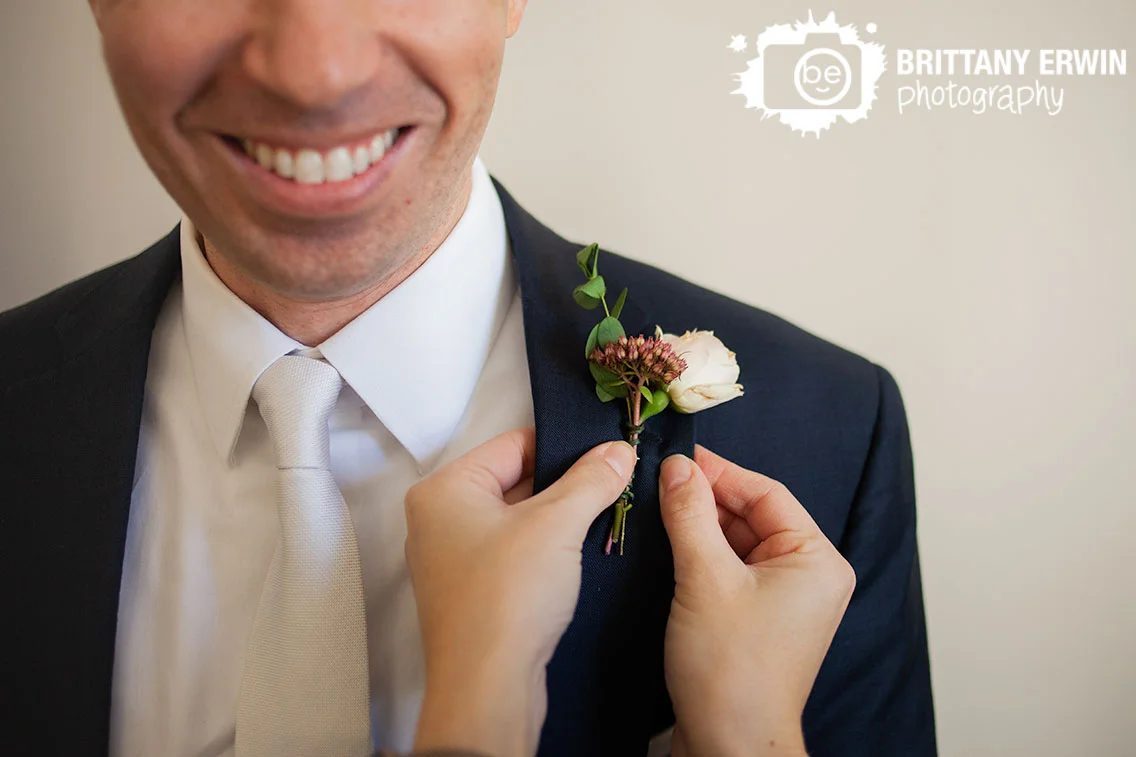 Molly-and-Myrtle-florist-Fishers-Indiana-groom-boutonniere.jpg