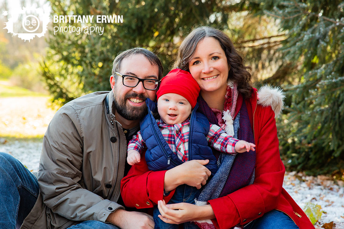 Family-portrait-snow-mini-session-winter-group-happy-boy.jpg