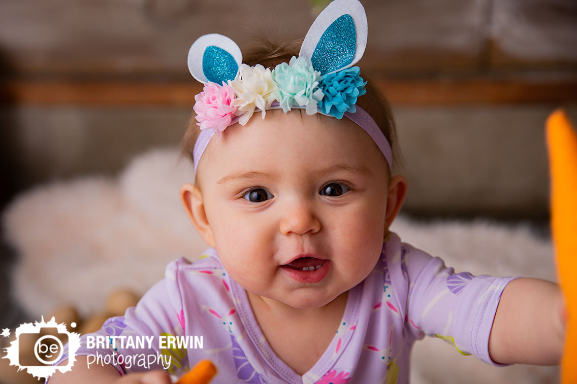 Indianapolis-portrait-photographer-baby-girl-easter-bunny-sparkle-ears.jpg