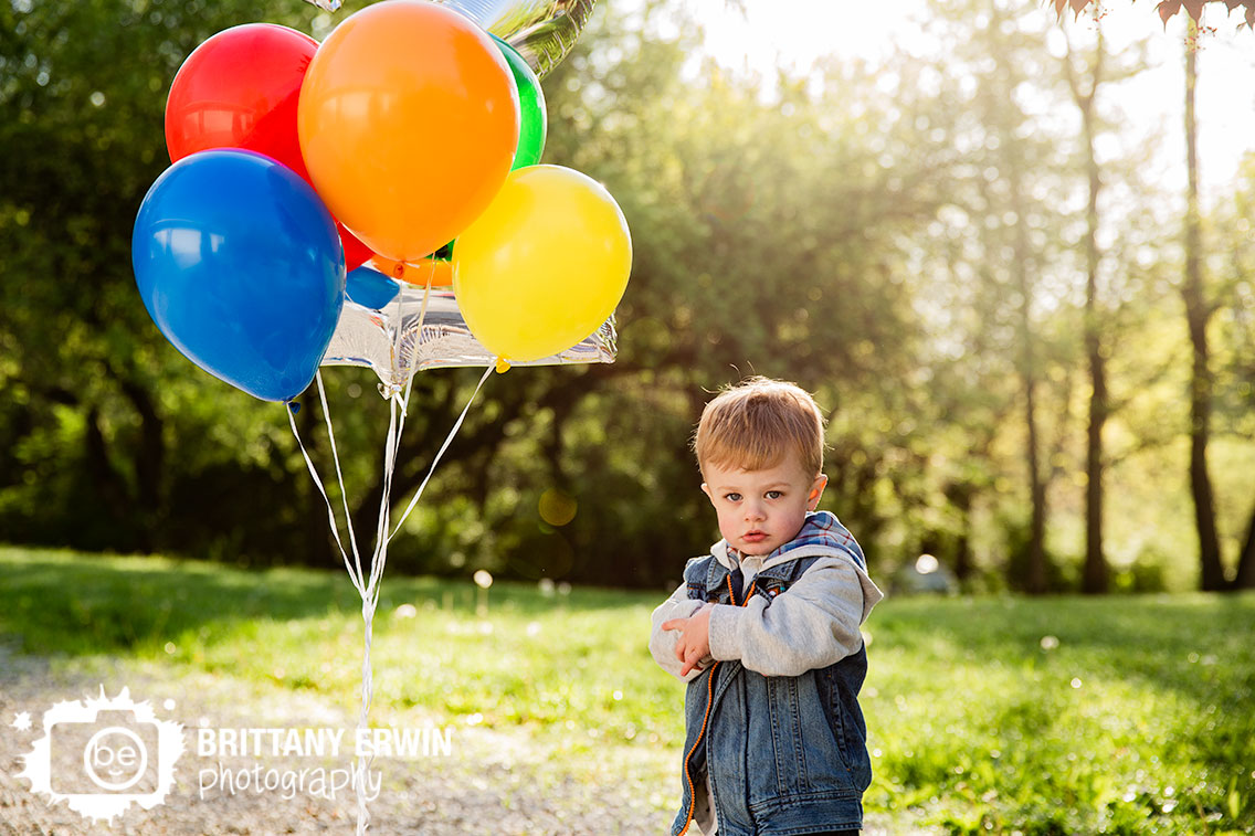 Indianapolis-portrait-photographer-second-birthday-toddler-balloons.jpg