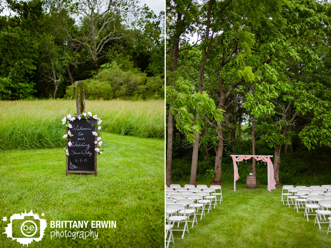 welcome-to-our-wedding-sign-at-path-altar-space.jpg