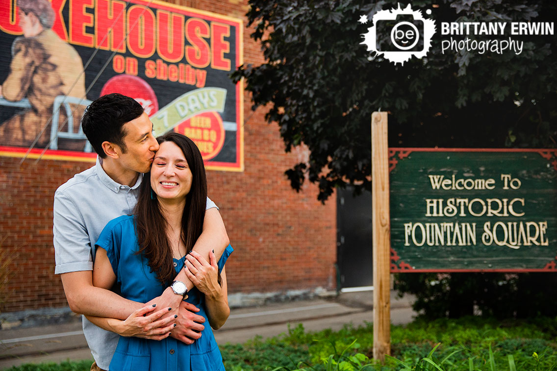 Fountain-Square-historic-sign-couple-engagement-portrait-photographer.jpg