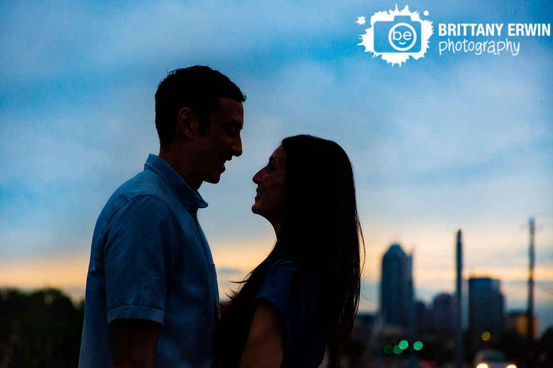 Fountain-Square-indiana-engagement-portrait-photographer-silhouette-skyline.jpg