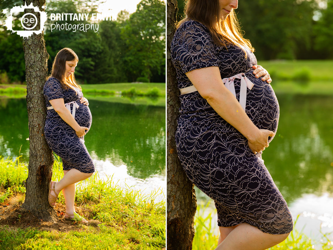 Maternity-portrait-lean-on-tree-pond-reflection.jpg