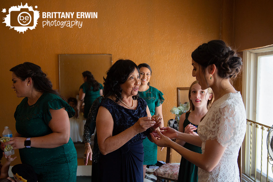 Ring-from-mother-of-groom-bride-getting-ready.jpg