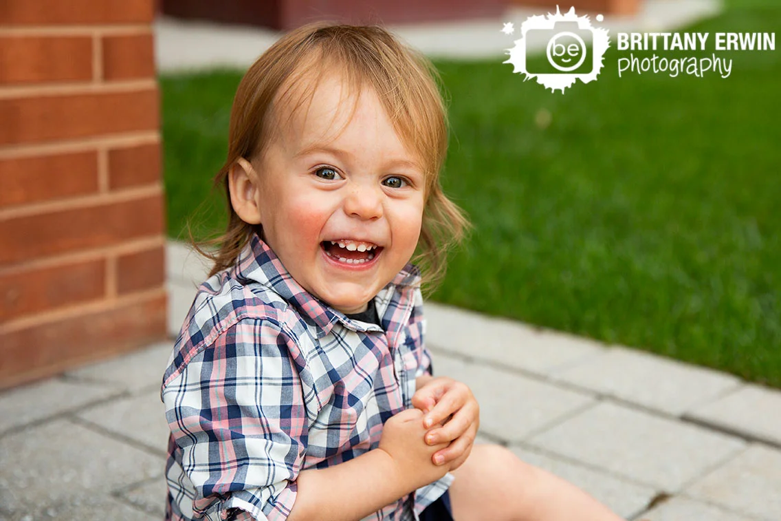 Toddler-portrait-milestone-laughing.jpg