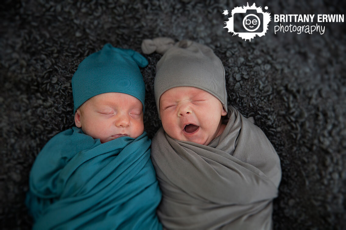 Indianapolis-newborn-photographer-twin-baby-boys-yawn-brother.jpg