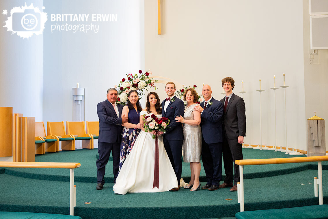 Columbus-Indiana-wedding-photographer-bride-groom-parents-family-portrait.jpg