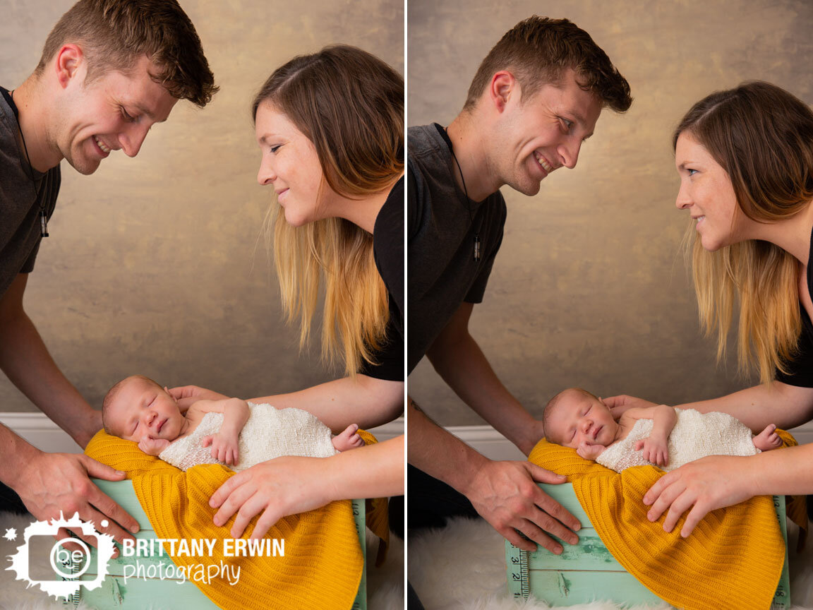 Indianapolis-portrait-studio-photographer-family-group-newborn-boy-in-box-yellow-blanket.jpg