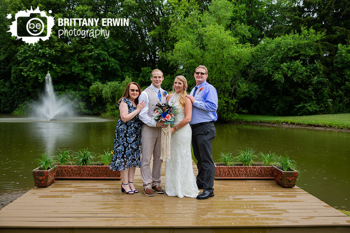 Indianapolis-wedding-family-portrait-photographer-group-on-dock.jpg