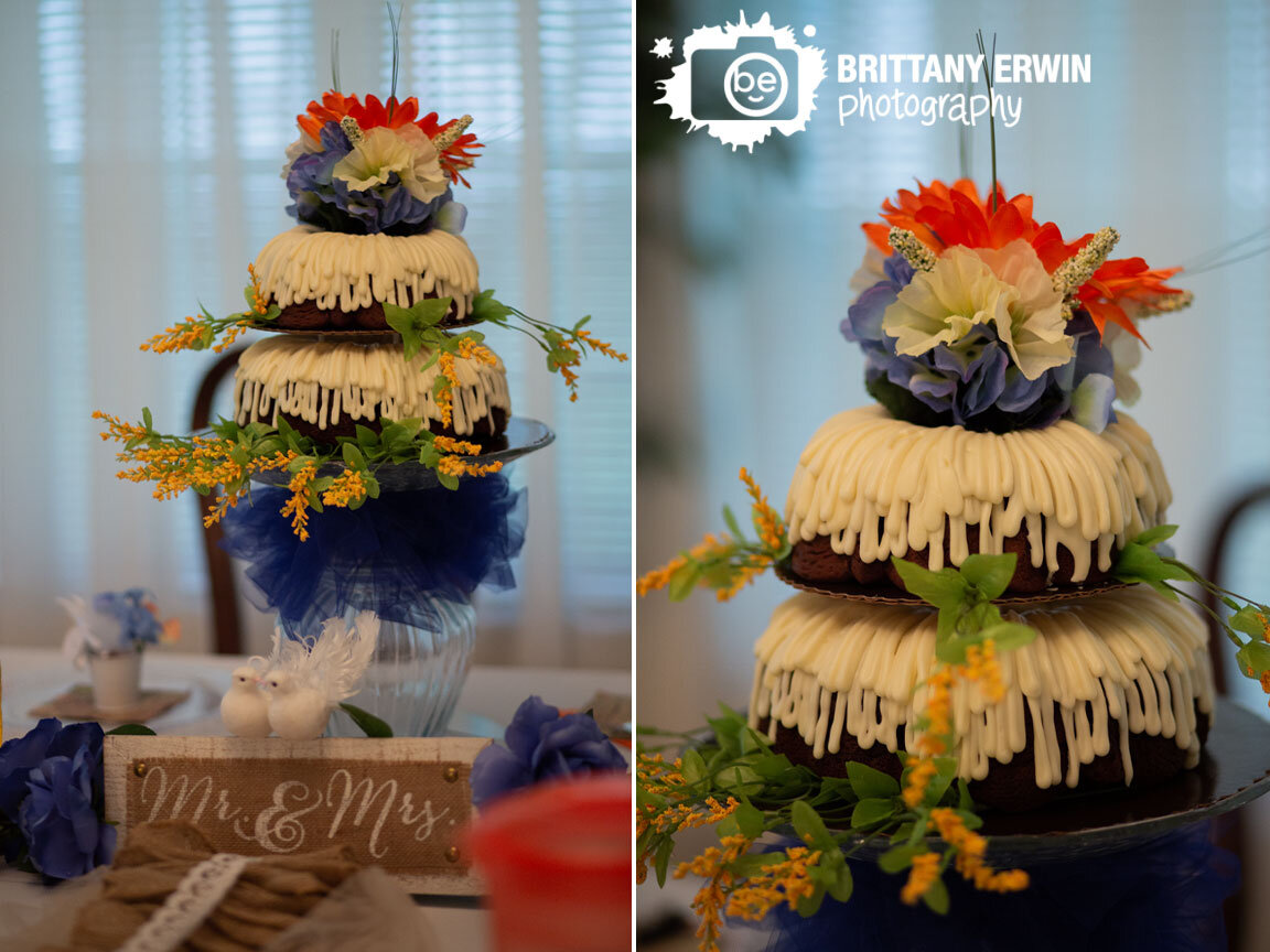 Nothing-bundt-cakes-wedding-tiered-flower-accent-mr-mrs-sign.jpg
