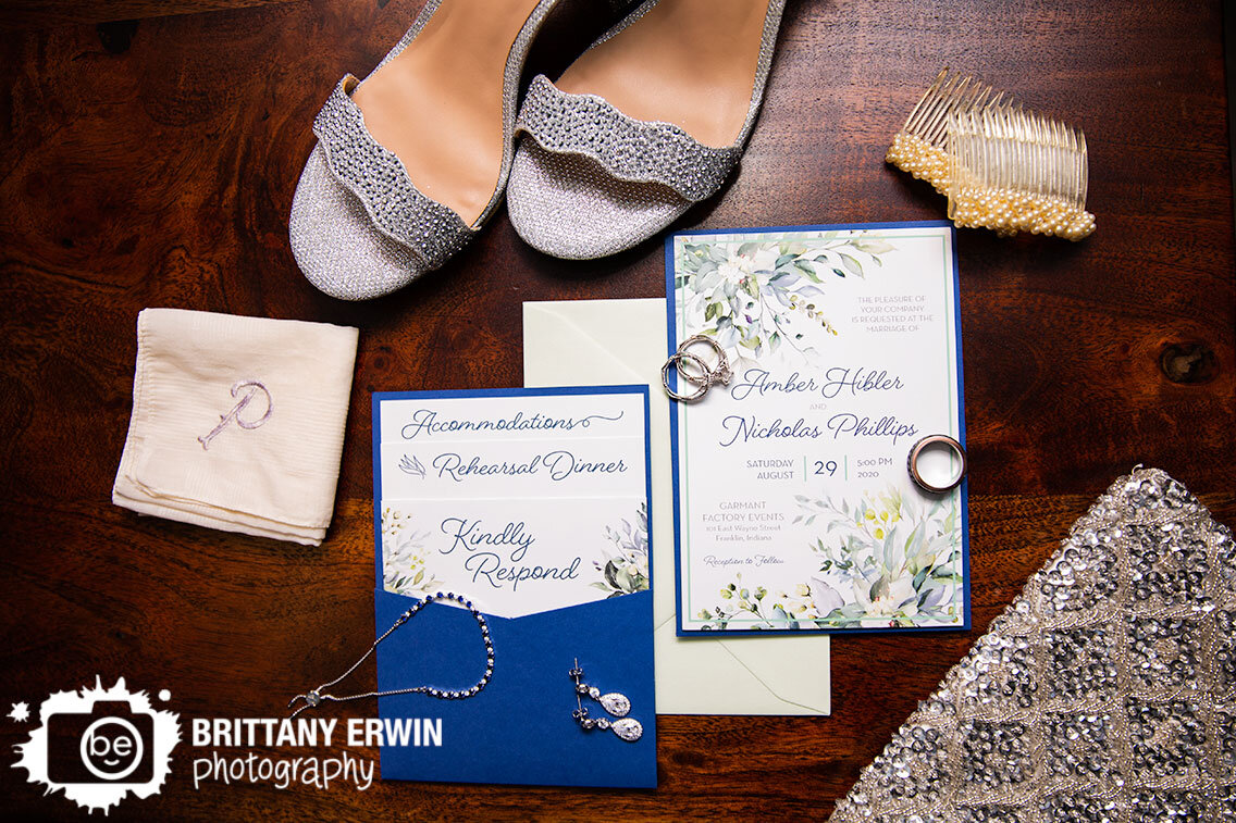 wedding-invitation-details-jewelry-shoes.jpg
