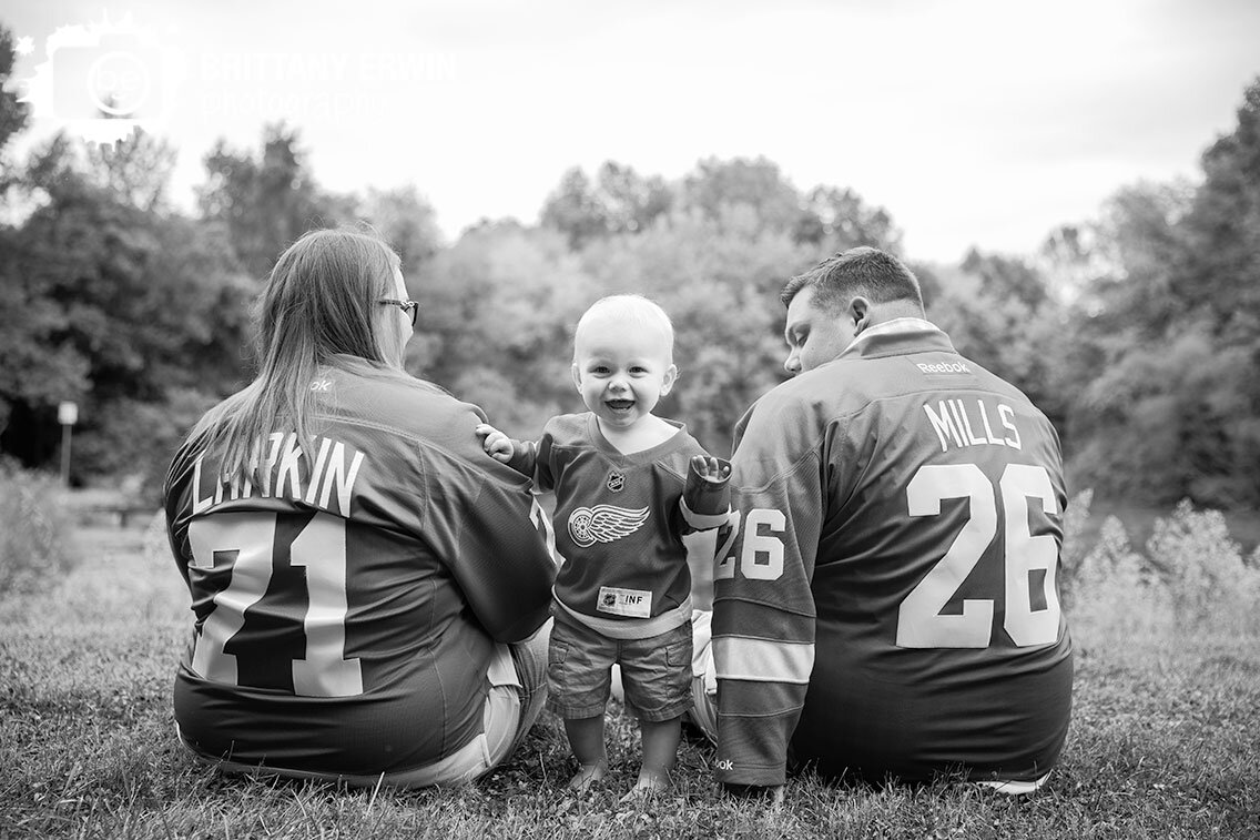 baby-boy-family-portrait-hockey-jersey.jpg