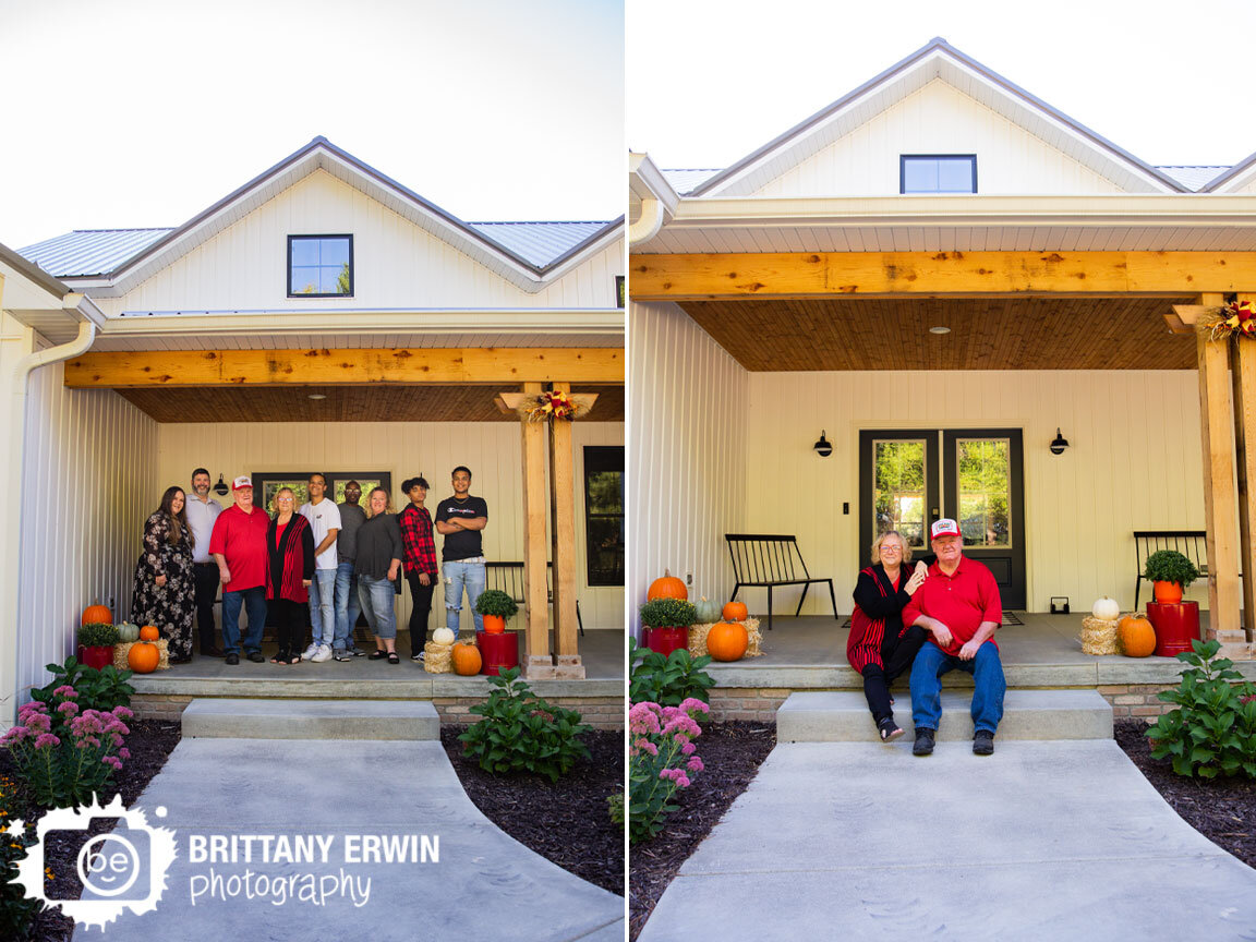 Bloomington-Indiana-lifestyle-family-portrait-front-porch-group-fall.jpg