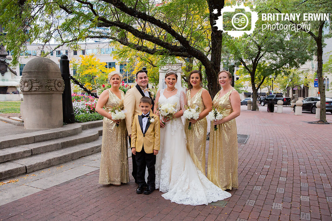 Indianapolis-downtown-wedding-portrait-photographer-bridesmaids-bridesman-hand-of-the-bride.jpg