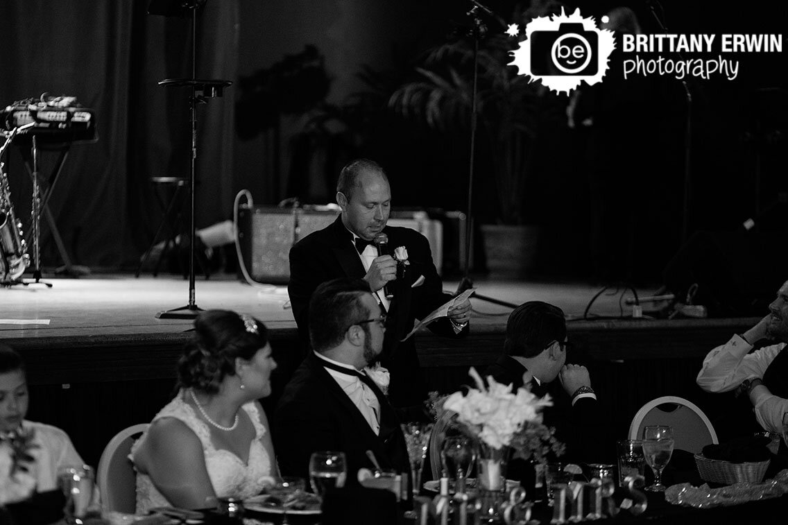 Indianapolis-wedding-photographer-toast-by-best-man-groomsman.jpg