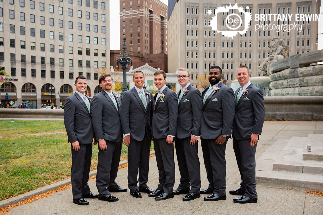Indianapolis-birdal-party-groom-and-groomsmen-portrait-on-monument-circle.jpg