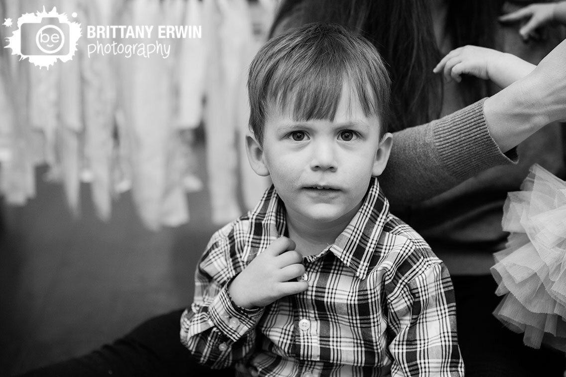 silly-face-skeptical-boy-Indianapolis-portrait-photographer.jpg