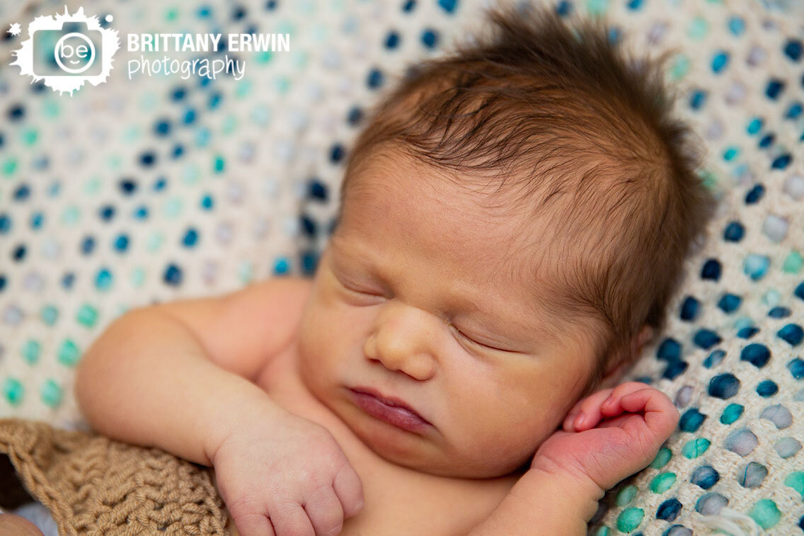 Indianapolise-lifestyle-portrait-newborn-baby-boy-sleeping.jpg