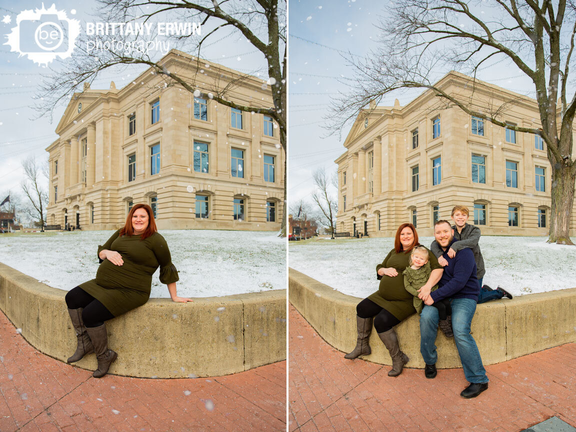 Danville-Indiana-winter-snow-maternity-portrait-photographer-family-outside.jpg