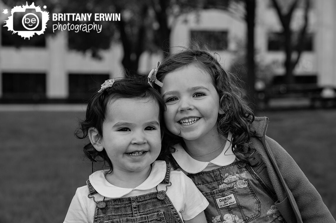 Indianapolis-siblings-portrait-photographer-jean-overalls-girls-sisters.jpg