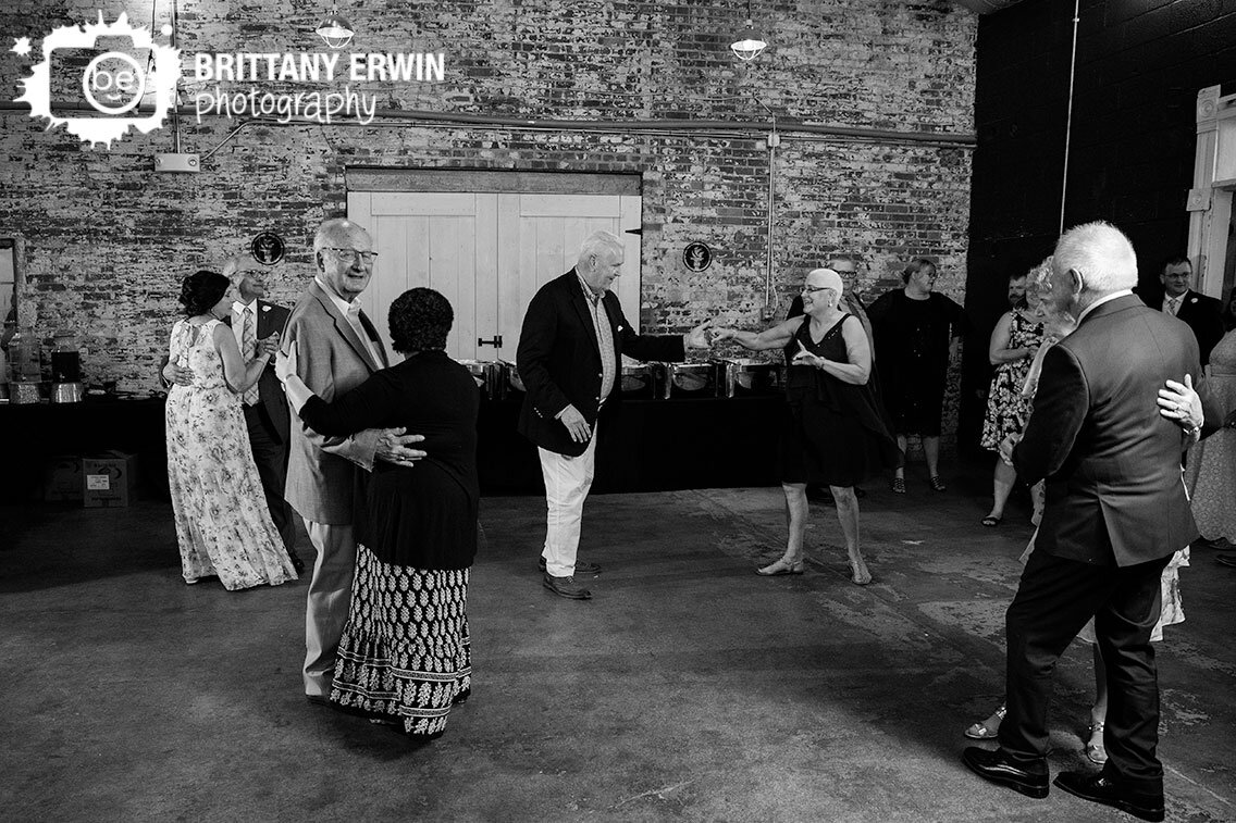 Anniversary-dance-photo-at-wedding-reception.jpg