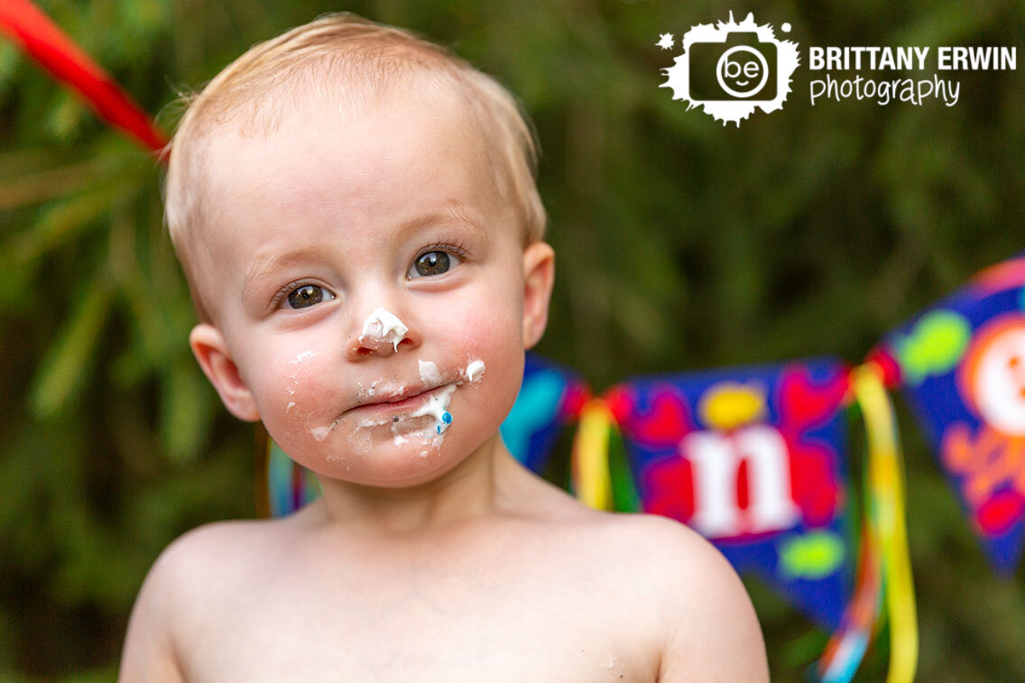 Indianapolis-birthday-portrait-photographer-ocean-theme-one-banner-cake-smash.jpg