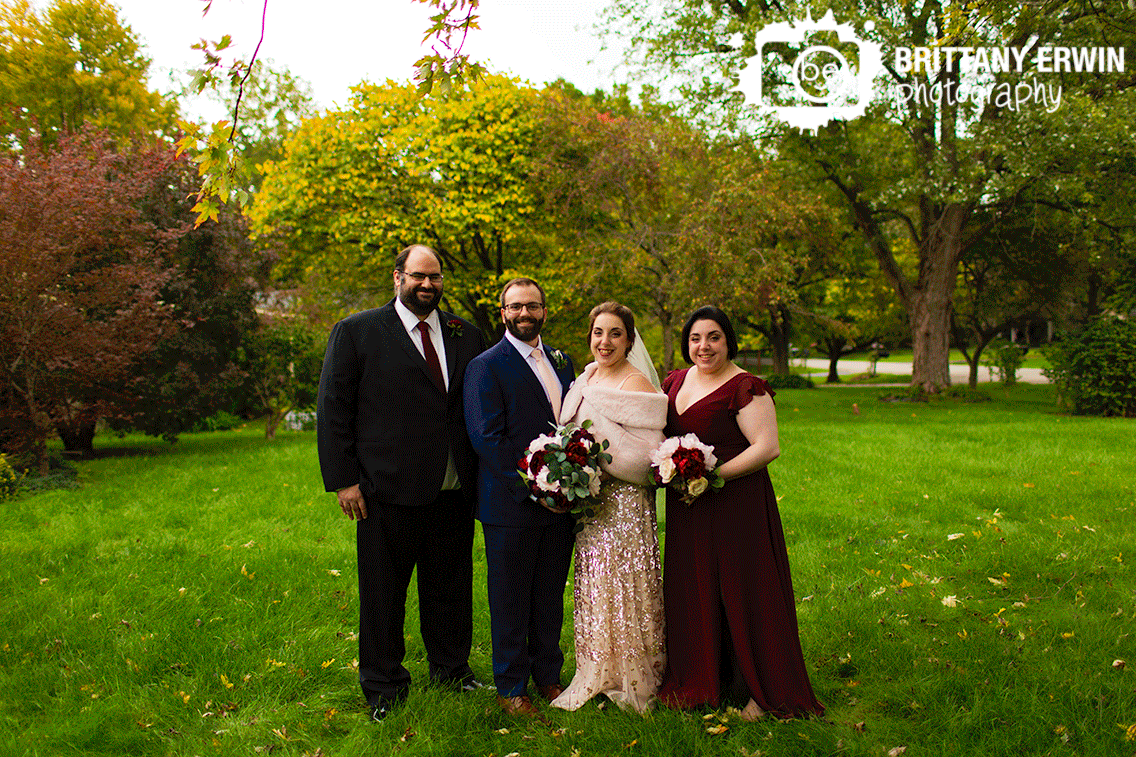 Indianapolis-wedding-photographer-bridal-party-group-portrait-outside-fall.gif