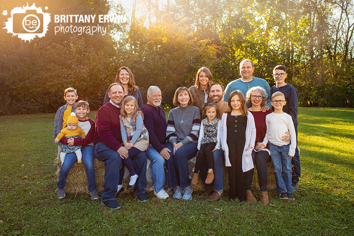 Indianapolis-family-portrait-photographer-group-outdoor-extended-cousins-brothers-sisters-with-grandparents.gif