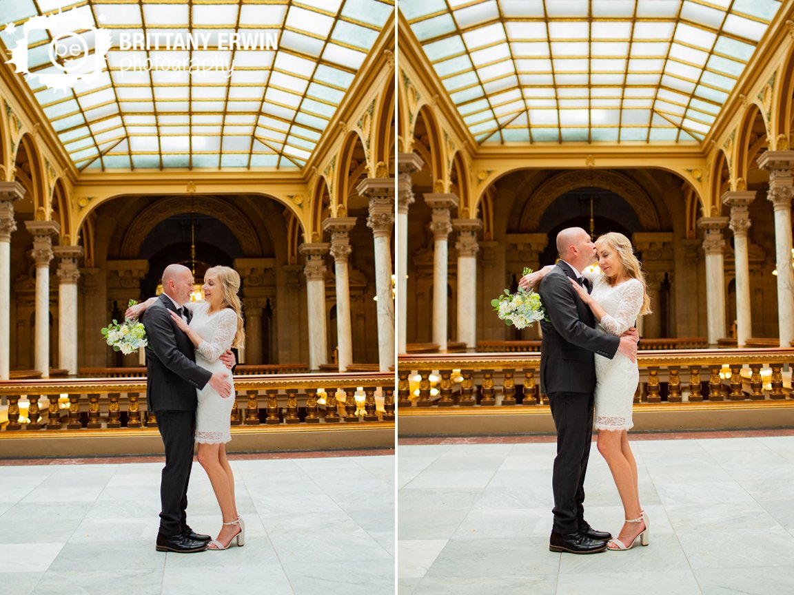 Indianapolis-capitol-building-top-floor-with-pillars-skylights-couple-bridal-portrait.jpg