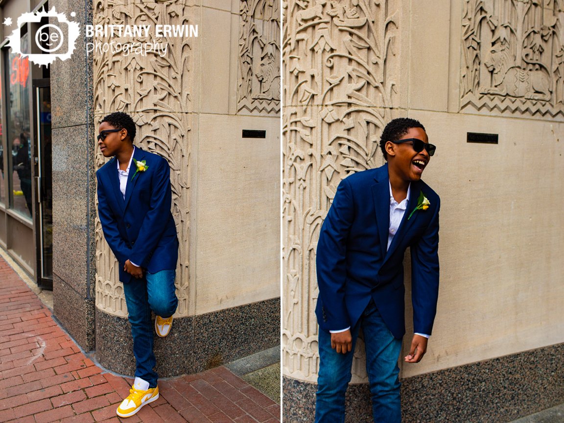 Indianapolis-portrait-photographer-boutonnier-on-jacket-with-matching-yellow-shoes.jpg