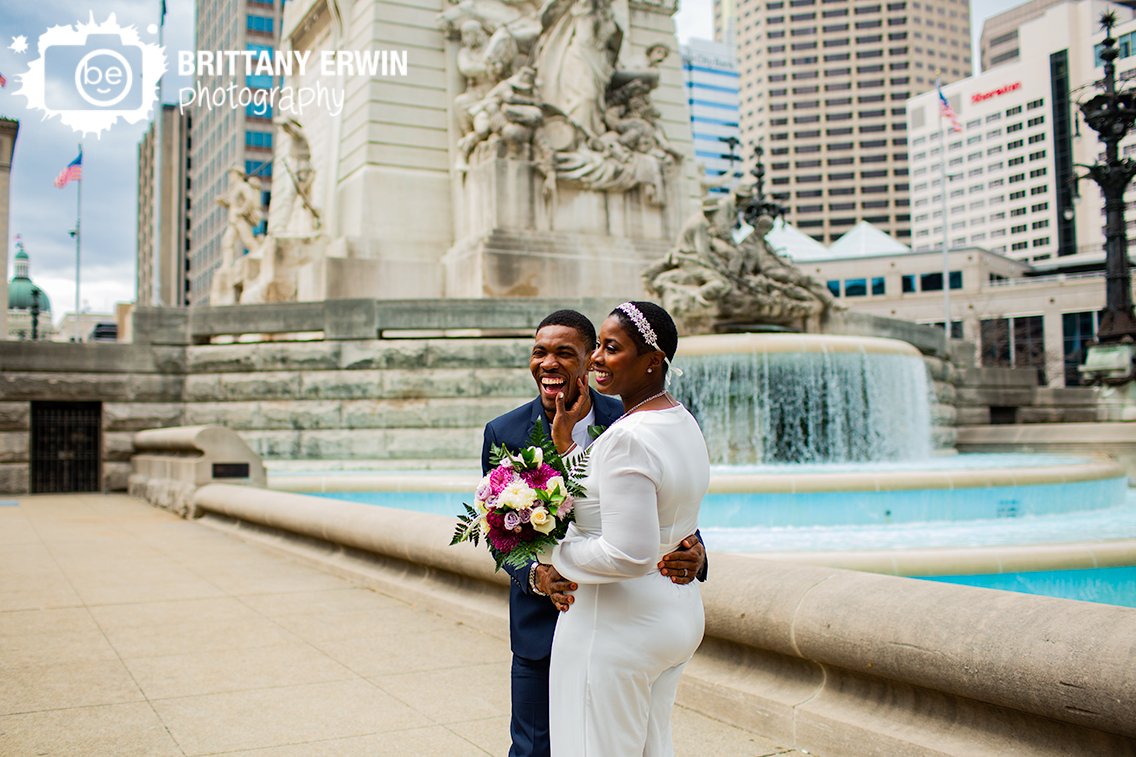 Indianapolis-downtown-monument-circle-elopement-photographer-bridal-portrait-by-fountain.jpg