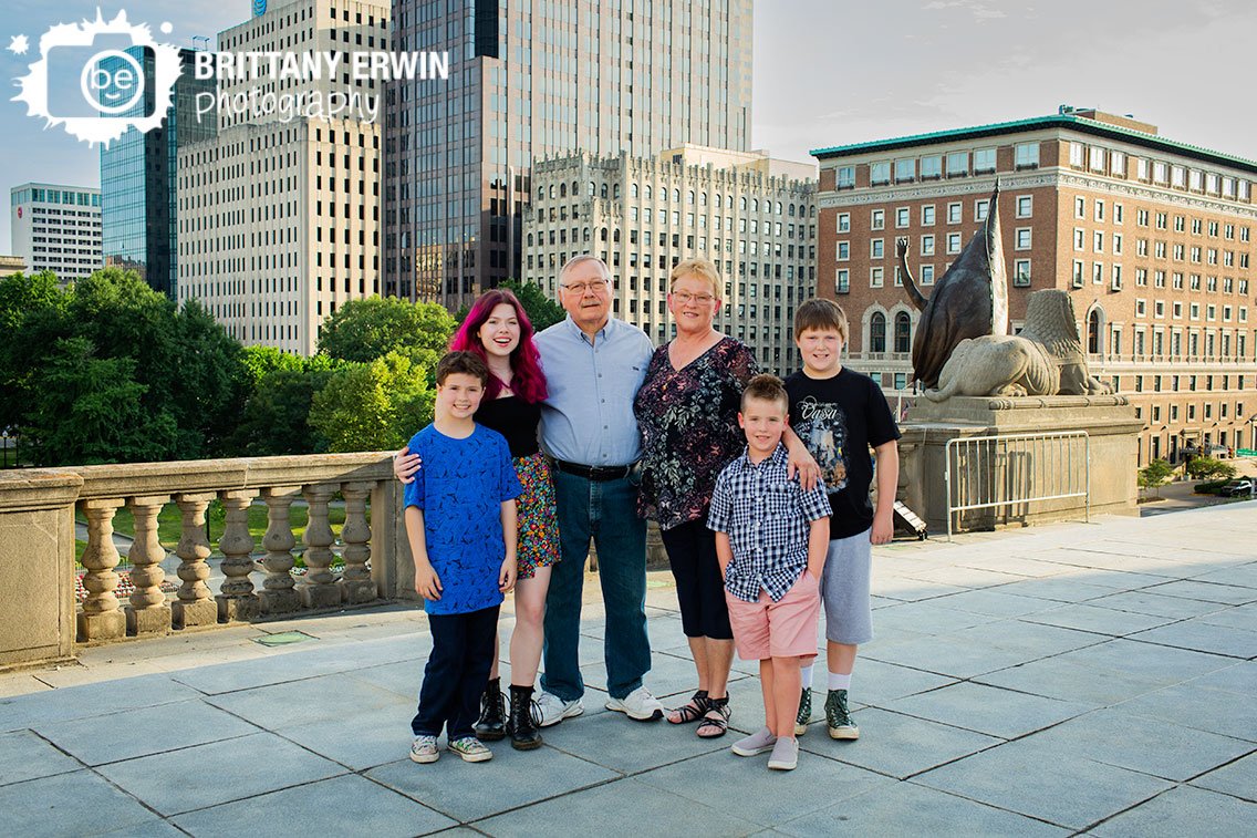 Indianapolis-family-portrait-grandparents-with-grandchildren.jpg