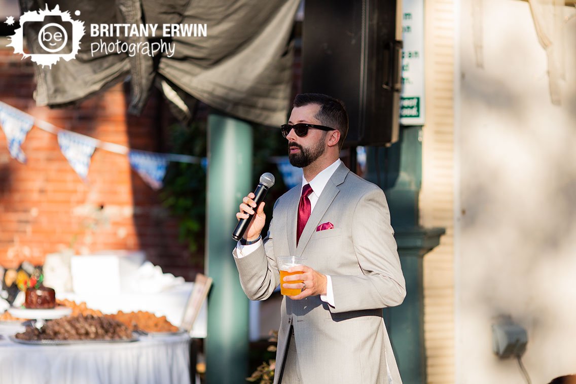 best-man-officiant-toast-during-wedding-reception.jpg