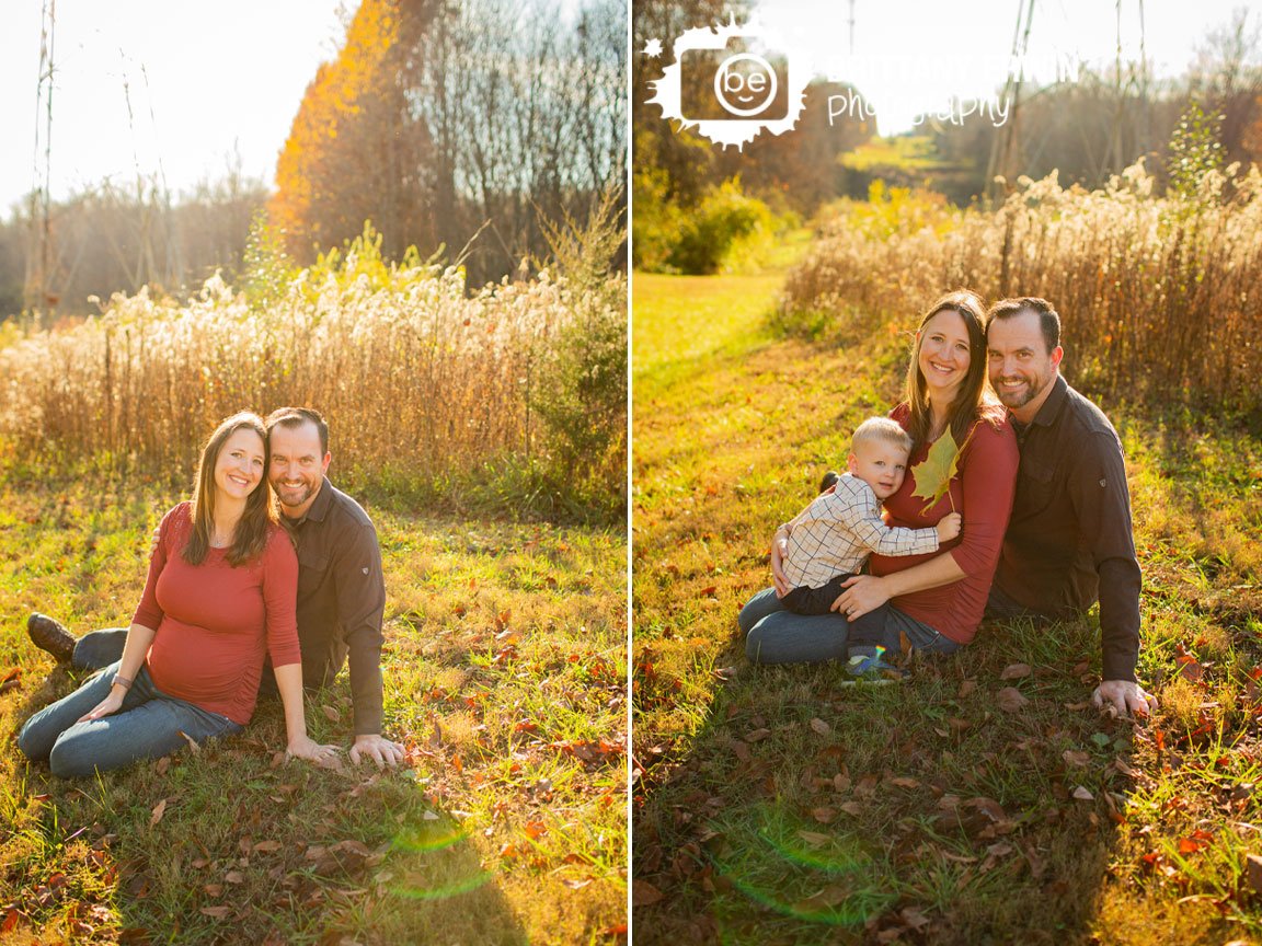 Indianapolis-fall-portrait-photographer-husband-wife-maternity-family-group.jpg