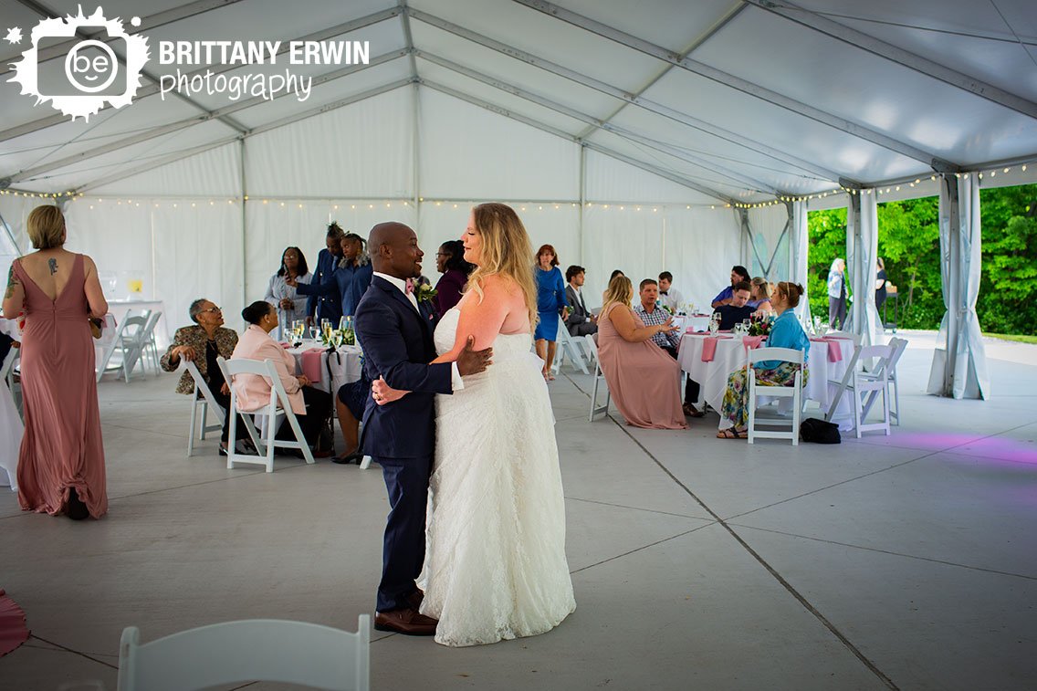 Indianapolis-wedding-photographer-first-dance-bride-groom-on-dance-floor.jpg