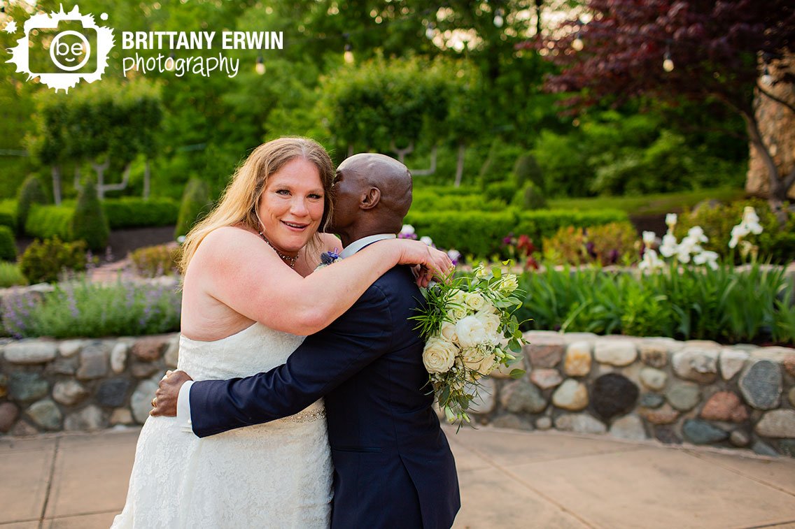 Historic-Ambassador-House-wedding-photographer-couple-with-white-bouquet.jpg