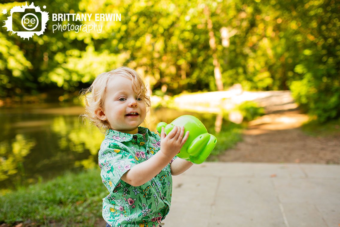 boy-playing-with-bubble-machine-outside-summer-milestone-portrait.jpg