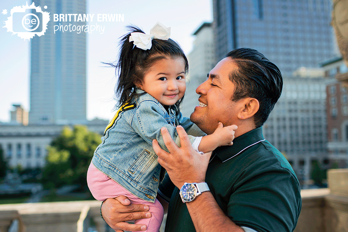 Indianapolis-portrait-photographer-father-daughter-outside-downtown-Indy.gif