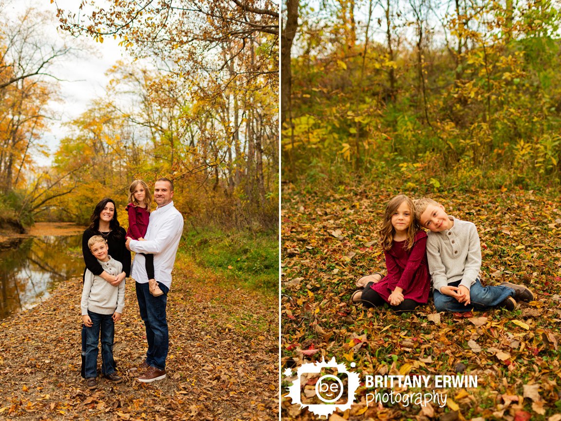 fall-family-group-portrait-siblings-in-leaves.jpg