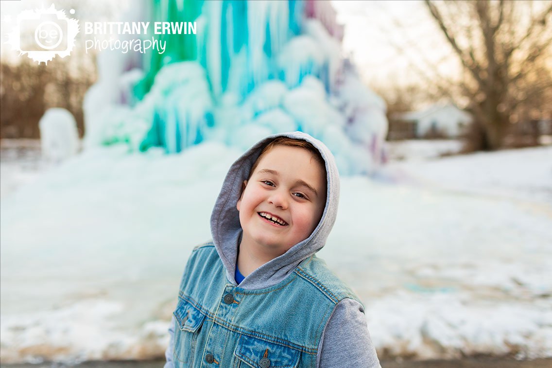 Veals-Ice-Tree-boy-with-colorfull-sculpture-outside-winter-Indiana-photographer.jpg